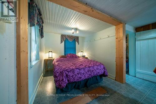 358A Little Finch Lake Road, Addington Highlands, ON - Indoor Photo Showing Bedroom