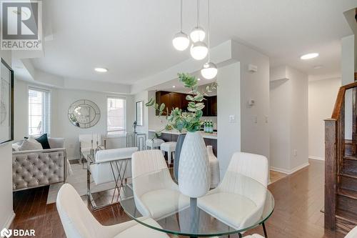 2614 Dashwood Drive Unit# 12, Oakville, ON - Indoor Photo Showing Dining Room