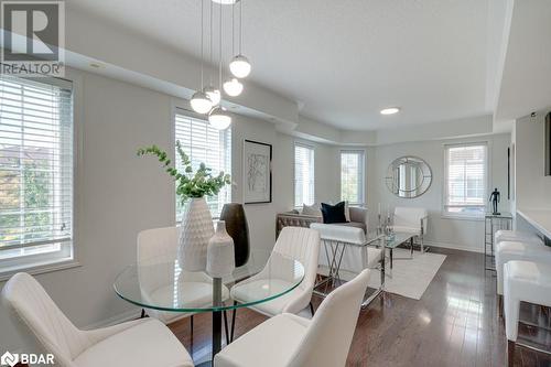 2614 Dashwood Drive Unit# 12, Oakville, ON - Indoor Photo Showing Dining Room