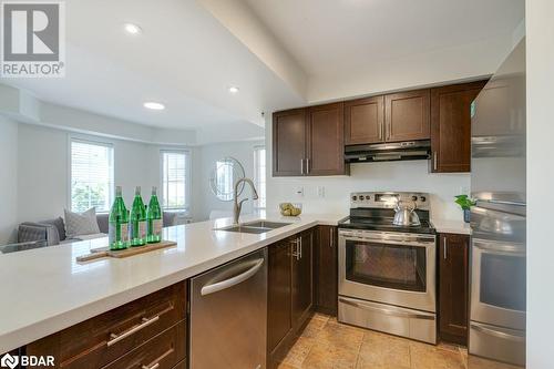 2614 Dashwood Drive Unit# 12, Oakville, ON - Indoor Photo Showing Kitchen With Stainless Steel Kitchen With Double Sink