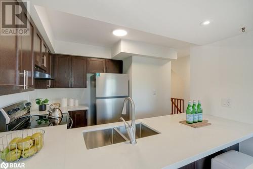 2614 Dashwood Drive Unit# 12, Oakville, ON - Indoor Photo Showing Kitchen With Stainless Steel Kitchen With Double Sink