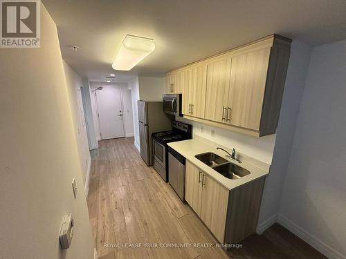 302 - 158 King Street W, Waterloo, ON - Indoor Photo Showing Kitchen With Double Sink