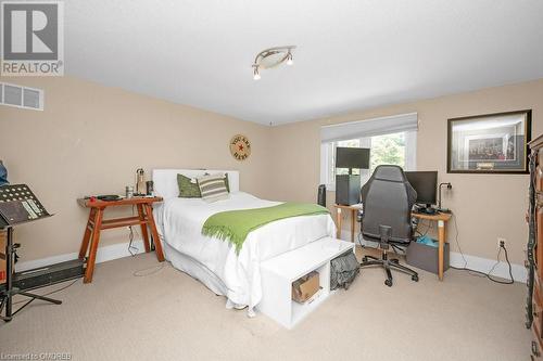 1185 Lansdown Drive, Oakville, ON - Indoor Photo Showing Bedroom