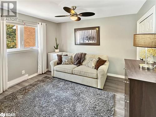 179 Herchimer Avenue Unit# 6, Belleville, ON - Indoor Photo Showing Living Room