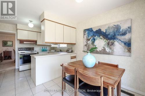 45 Blue Ridge Road, Toronto, ON - Indoor Photo Showing Kitchen