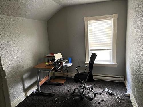 121 3Rd Street, Brandon, MB - Indoor Photo Showing Office