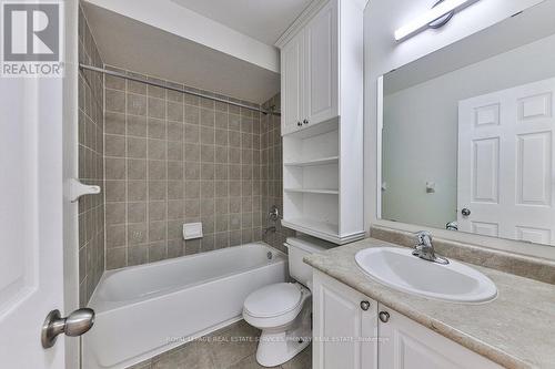 180 - 4950 Albina Way, Mississauga, ON - Indoor Photo Showing Bathroom