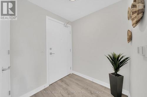 611 - 15 Ellerslie Avenue, Toronto (Willowdale West), ON - Indoor Photo Showing Other Room