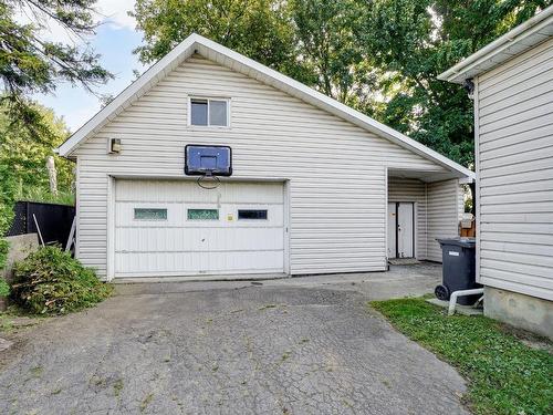 Garage - 2775 Mtée Du Moulin, Laval (Saint-François), QC - Outdoor With Exterior