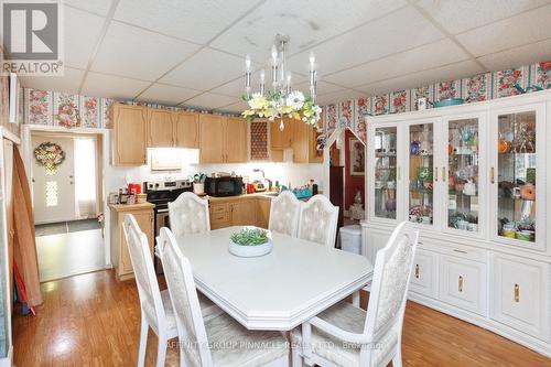 37 Sussex Street, Kawartha Lakes (Lindsay), ON - Indoor Photo Showing Dining Room