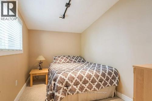 1 Rose Street, Kawartha Lakes (Lindsay), ON - Indoor Photo Showing Bedroom