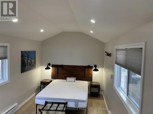 1 Rose Street, Kawartha Lakes (Lindsay), ON - Indoor Photo Showing Bedroom