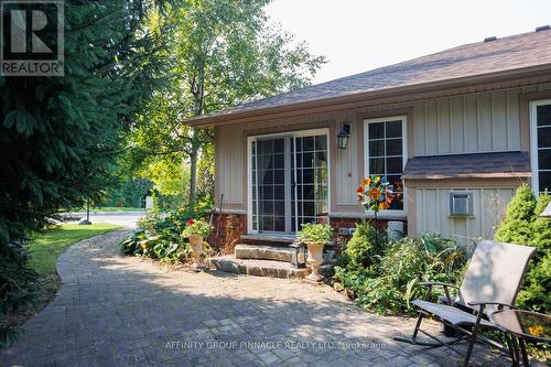 2 Fallingbrook Crescent, Kawartha Lakes (Lindsay), ON - Outdoor With Deck Patio Veranda