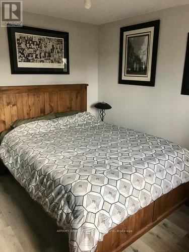 1959 Sturgeon Road, Kawartha Lakes (Dunsford), ON - Indoor Photo Showing Bedroom