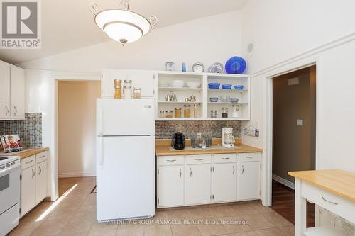 71 Fifth Street, Brock (Beaverton), ON - Indoor Photo Showing Kitchen