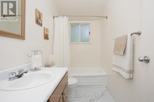 71 Fifth Street, Brock (Beaverton), ON - Indoor Photo Showing Bathroom