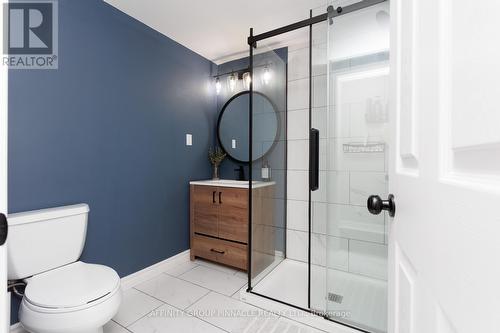 53 Madill Crescent, Kawartha Lakes (Lindsay), ON - Indoor Photo Showing Bathroom