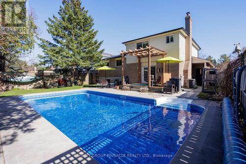 10 Mcdonagh Drive, Kawartha Lakes (Lindsay), ON - Outdoor With In Ground Pool With Backyard