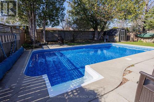 10 Mcdonagh Drive, Kawartha Lakes (Lindsay), ON - Outdoor With In Ground Pool With Backyard