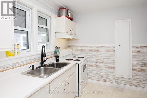 124 Colborne Street, Kawartha Lakes (Lindsay), ON - Indoor Photo Showing Kitchen With Double Sink