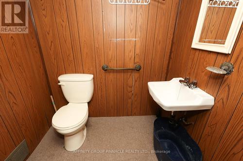 124 Colborne Street, Kawartha Lakes (Lindsay), ON - Indoor Photo Showing Bathroom