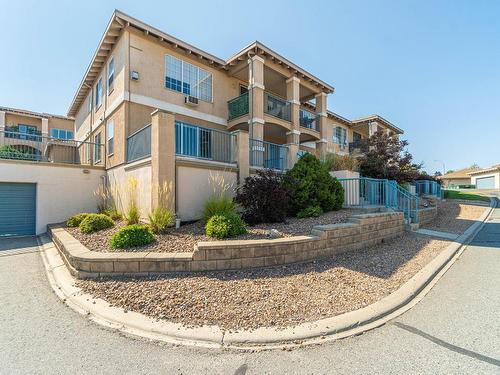 204-875 Sahali Terrace, Kamloops, BC 