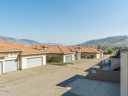 204-875 Sahali Terrace, Kamloops, BC 