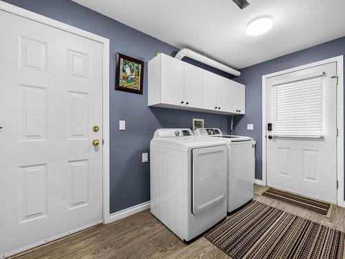 1961 Morrissey Street, Merritt, BC - Indoor Photo Showing Laundry Room