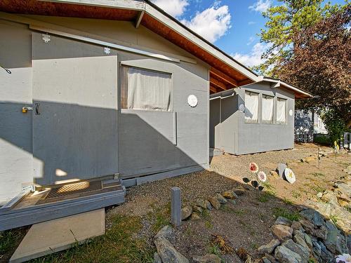 3302 Grimmet Street, Merritt, BC - Outdoor With Exterior