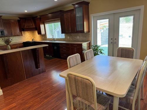 2625 Forksdale Ave, Merritt, BC - Indoor Photo Showing Dining Room