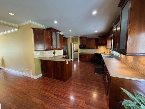 2625 Forksdale Ave, Merritt, BC - Indoor Photo Showing Kitchen With Double Sink