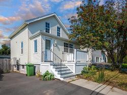 35 Marvin Street  Dartmouth, NS B2Y 2L9