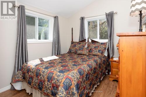 24 Hargrave Road, Kawartha Lakes (Kirkfield), ON - Indoor Photo Showing Bedroom