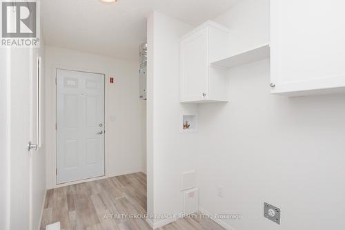 16 Park Street, Kawartha Lakes (Lindsay), ON - Indoor Photo Showing Other Room