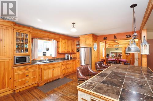 3462 Monck Road, Kawartha Lakes (Norland), ON - Indoor Photo Showing Kitchen With Double Sink