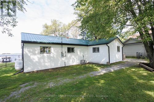 17 Meachin Drive, Kawartha Lakes (Dunsford), ON - Outdoor