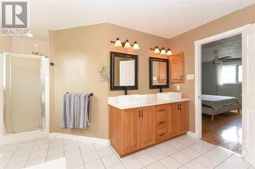 1467 Spartan Grove Street, Ottawa, ON - Indoor Photo Showing Bathroom