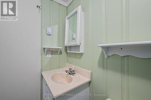 44 Cedar Beach Road, Brock (Beaverton), ON - Indoor Photo Showing Bathroom