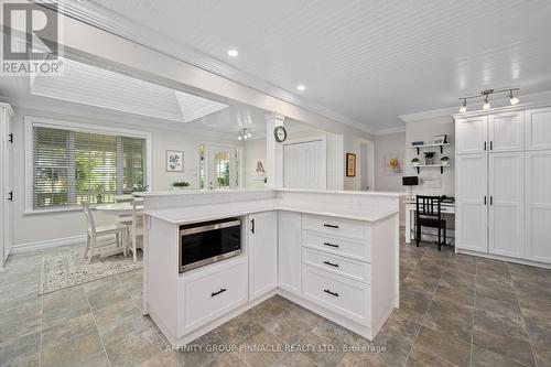 44 Cedar Beach Road, Brock (Beaverton), ON - Indoor Photo Showing Kitchen