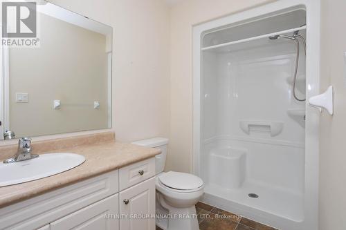 30 Liam Street, Kawartha Lakes (Lindsay), ON - Indoor Photo Showing Bathroom