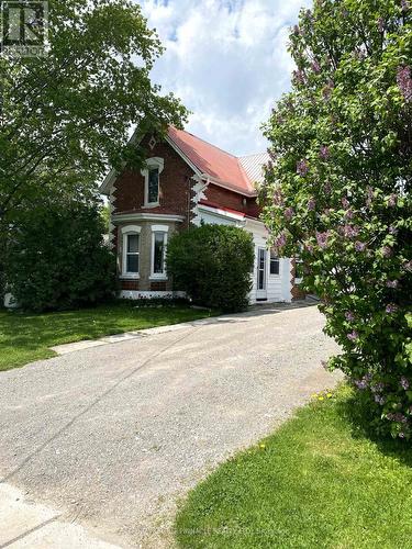 132 King Street, Kawartha Lakes (Woodville), ON - Outdoor