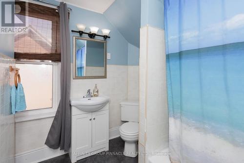 132 King Street, Kawartha Lakes (Woodville), ON - Indoor Photo Showing Bathroom