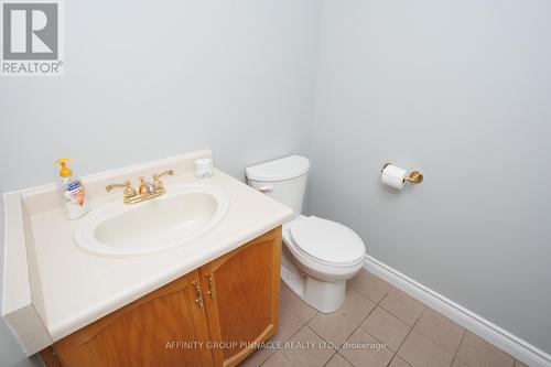 4 Found Avenue, Kawartha Lakes (Lindsay), ON - Indoor Photo Showing Bathroom