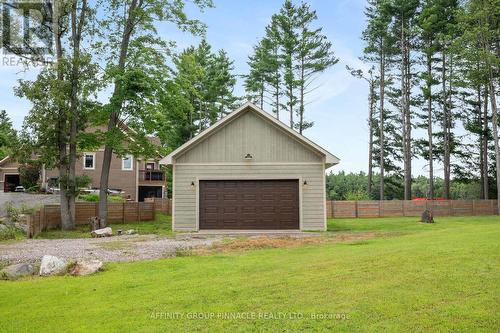 103B Carriage Landing Road, Renfrew, ON - Outdoor