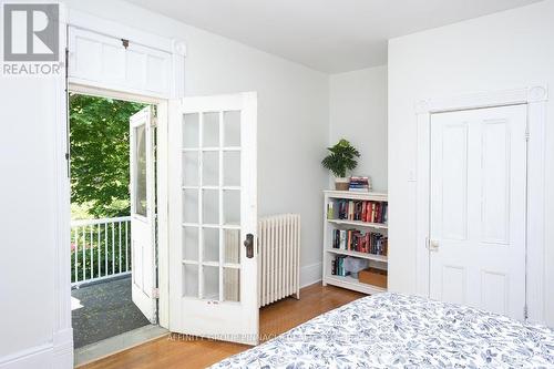 77 Bond Street W, Kawartha Lakes (Lindsay), ON - Indoor Photo Showing Bedroom