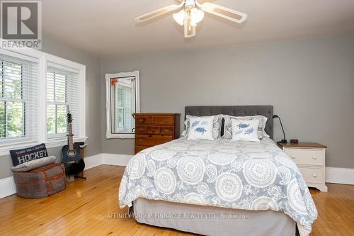 77 Bond Street W, Kawartha Lakes (Lindsay), ON - Indoor Photo Showing Bedroom