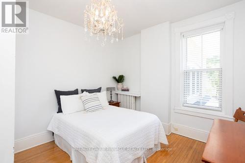 77 Bond Street W, Kawartha Lakes (Lindsay), ON - Indoor Photo Showing Bedroom