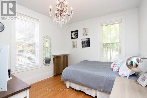 77 Bond Street W, Kawartha Lakes (Lindsay), ON - Indoor Photo Showing Bedroom