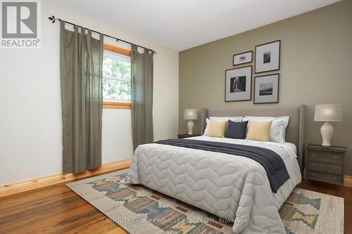 103 Clifton Street, Kawartha Lakes (Fenelon Falls), ON - Indoor Photo Showing Bedroom