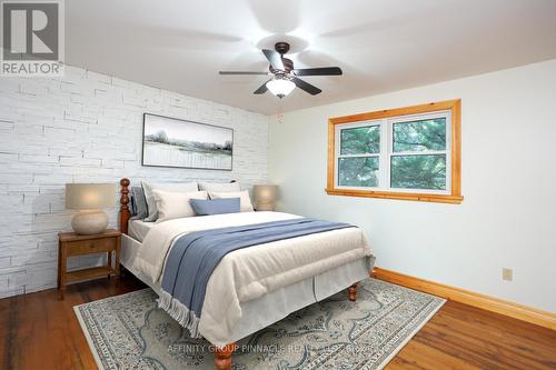 103 Clifton Street, Kawartha Lakes (Fenelon Falls), ON - Indoor Photo Showing Bedroom